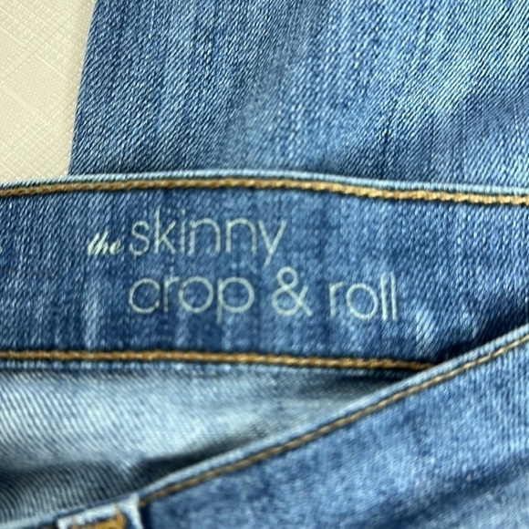 7 for all Mankind Skinny Crop and Roll - Picture 7 of 10